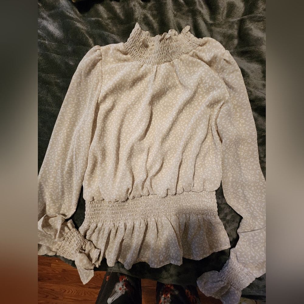 Japna Cream Smocked Ruffle Blouse
